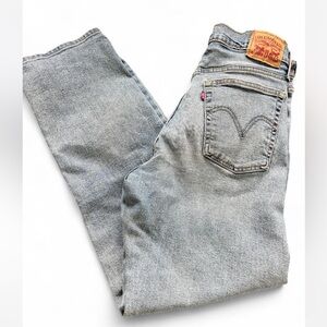 Levi's Button Fly High Waisted Wedgie Straight Leg Jeans Size 29